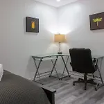 4404-Modern Luxury 2 Bd, Mtl