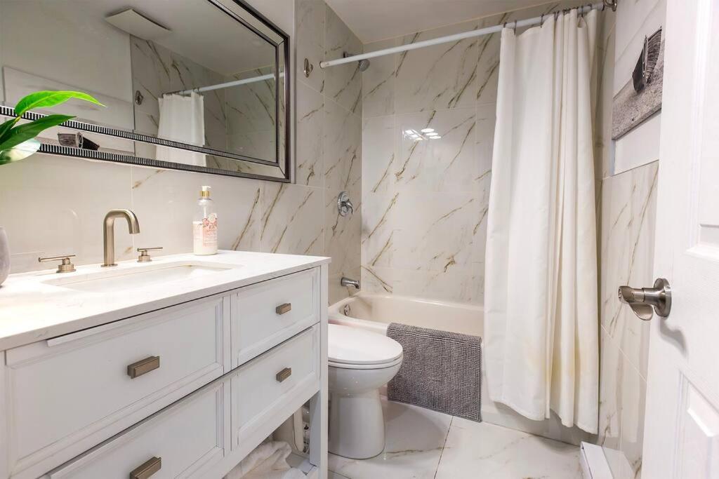 4404-modern Luxury 2 Bd, Mtl Apartamento *